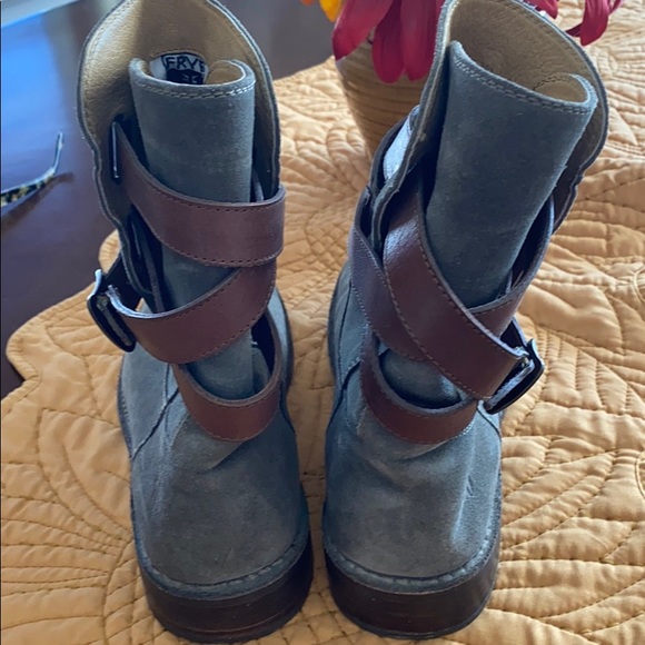 Frye boot - Picture 4 of 6